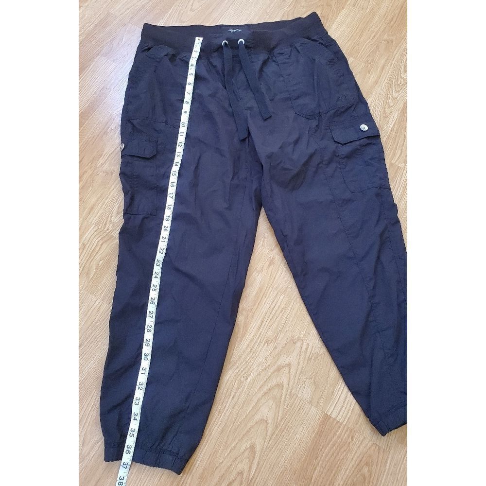Calvin Klein Performance Cargo Drawstring Jogger - Picture 7 of 10